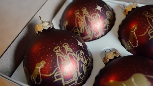 Christmas tree ornaments with a depiction of three wise men.