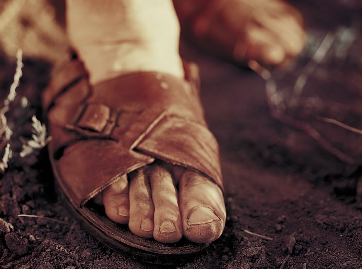 The Lesson of Foot Washing | United Church of God