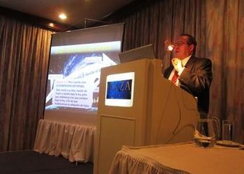 Spring 2012 Round of KOG Seminars Draws Dozens of Visitors in Bolivia