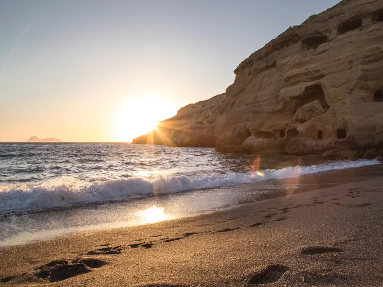 Jesus understood the purpose of the Sabbath, that it was a perfectly appropriate time to bring His message of healing, hope and redemption to humanity and to live that message through His actions. A sunset over a large body of water.